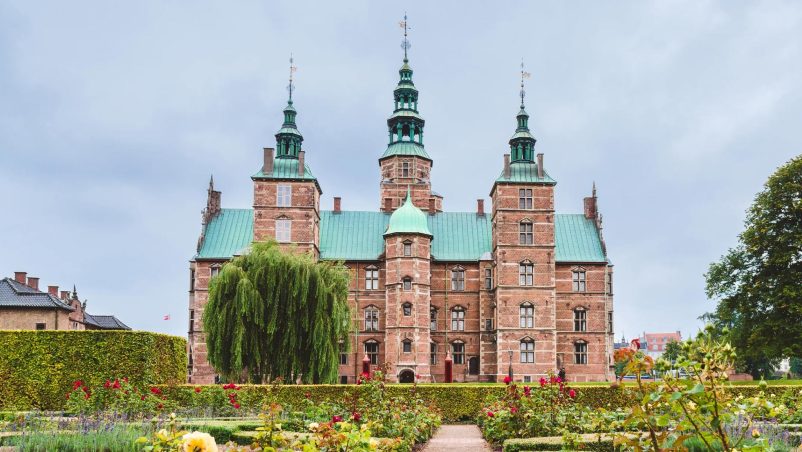 L&acirc;u đ&agrave;i cổ Rosenborg - Đan Mạch