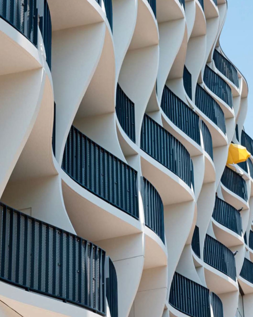 APARTMENT BUILDING RENOVATION AT REGIERUNGSSTRABE STREET