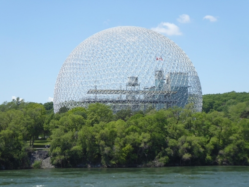 Explore 8 designs from around the world that defy gravity with Tensegrity textures